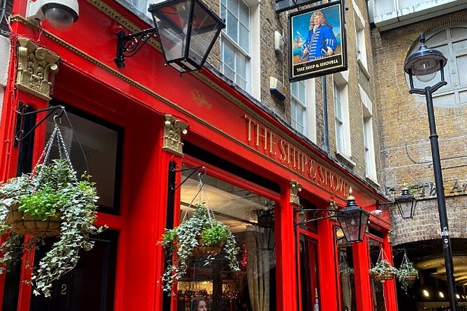 Historic Pub Walking Tour of London - What the Walking Feels Like (and Who It Suits)