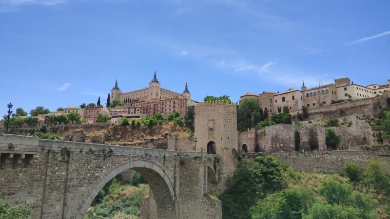 Historic Toledo: Cathedral and Museums in groups of maximum 10 people. - Starting Off at Plaza Zocodover