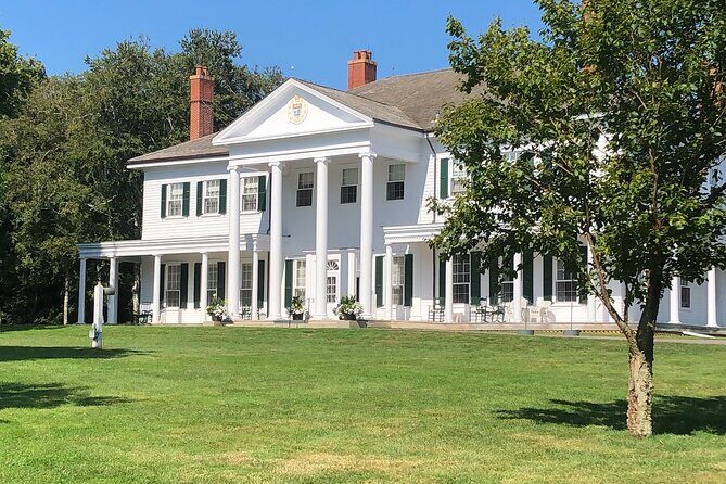 Historic Walking Tour of Charlottetown - A Closer Look at the Tour Itinerary