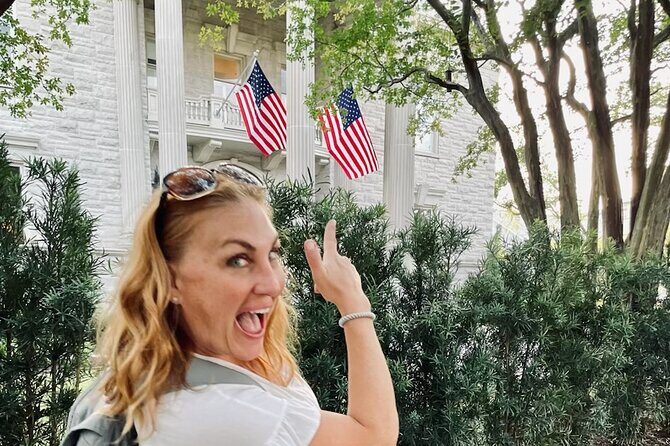 History and Architecture Walking Tour - A Close Look at the Tour Experience