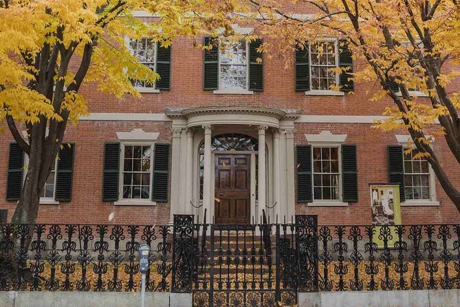 History and Hauntings of Salem Guided Walking Tour - Ropes Mansion and Garden: Architecture and Wealth, Seen Up Close