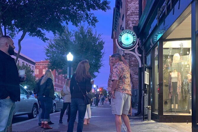 History, Haunts and Hops- Savannahs ONLY All Drinks Included Pub Crawl - The Experiences Strengths and Drawbacks