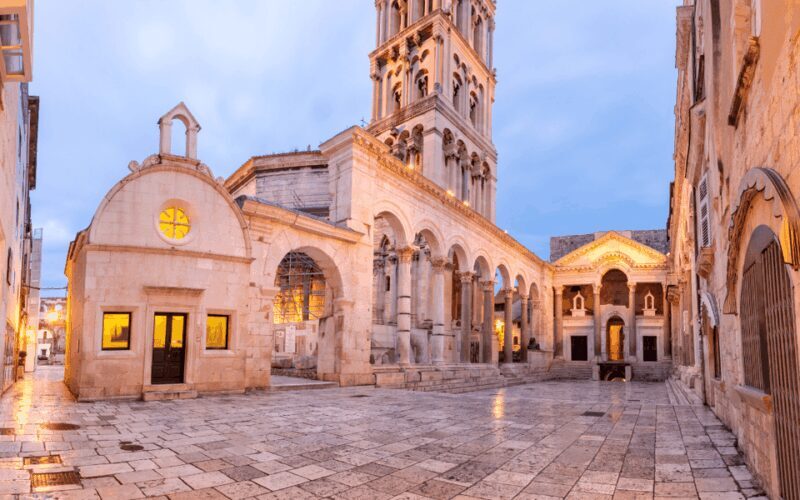 History Walking Group Tour in Split - The Value of This Tour