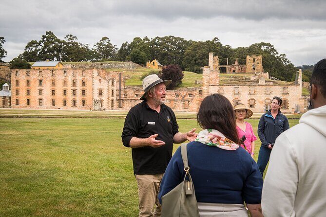 Hobart City Private Charter Service (3 days in advance - FAQ