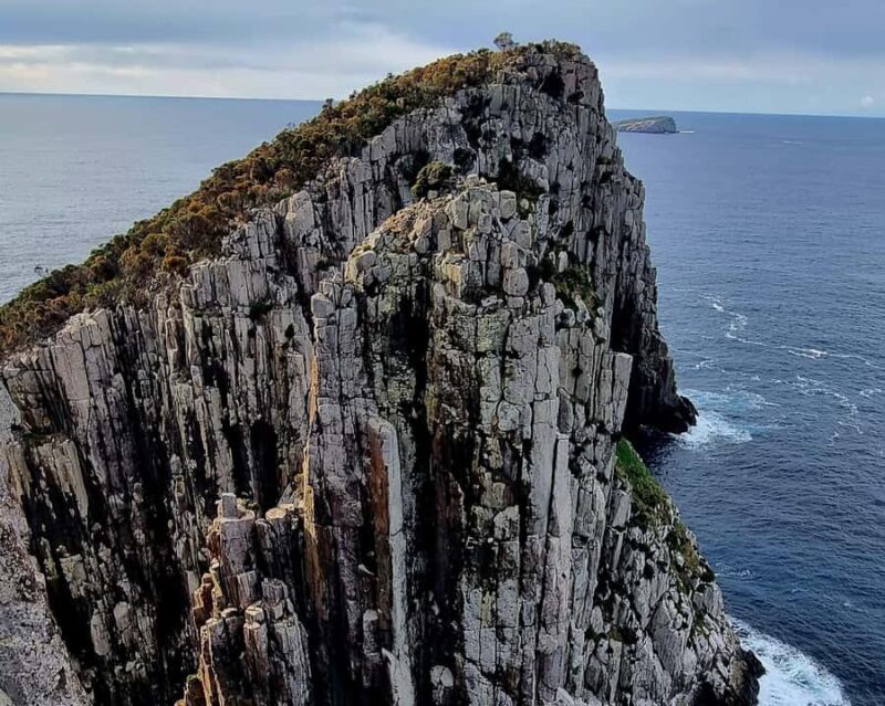 Hobart: Wineglass Bay & Cape Hauy: 2Day Coastal Walking Tour - What Makes This Tour Stand Out?