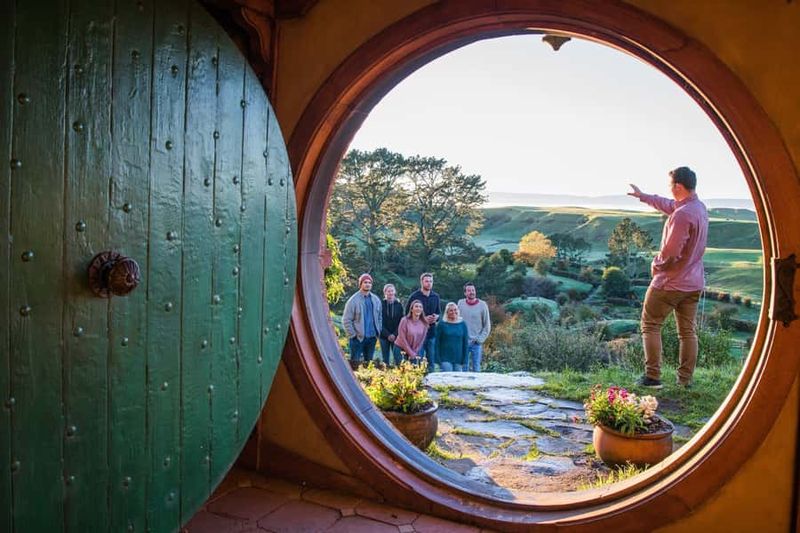 Hobbiton Movie Set: Guided Tour Ticket - Why the Guides Matter More Than You Think