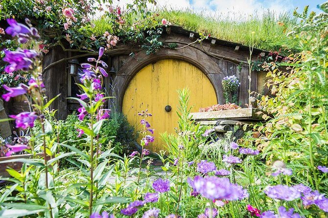 Hobbiton & Rotorua Small Group Tour including Te Puia from Auckland - Final Thoughts