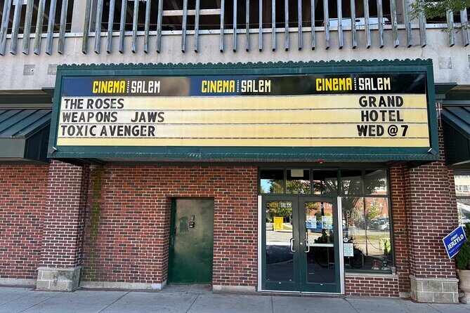 Hocus Pocus Film and Tour. See the Movie Walk the Magic - Who This Tour is Best For