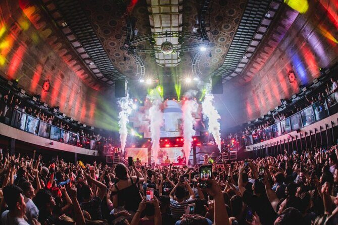 Hollywood Club Crawl in Los Angeles - Final Thoughts: Is It Worth It?