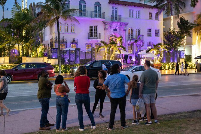Hollywood Meets Miami Beach Movie and Tasting Tour - A Walk Through Miami Beach’s Movie and Food Scene