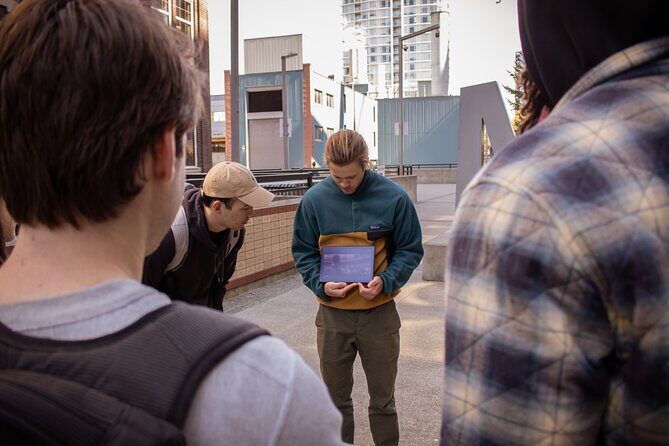 Hollywood North Experience Tour in Canada - The Guides and Experience