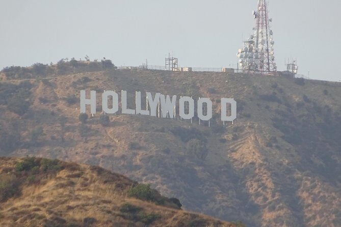Hollywood Self-Guided Walking Tour and Scavenger Hunt - Key Points