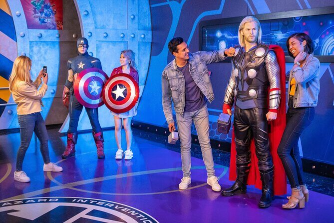 Hollywood Stars VIP Tour at Madame Tussauds - Key Points