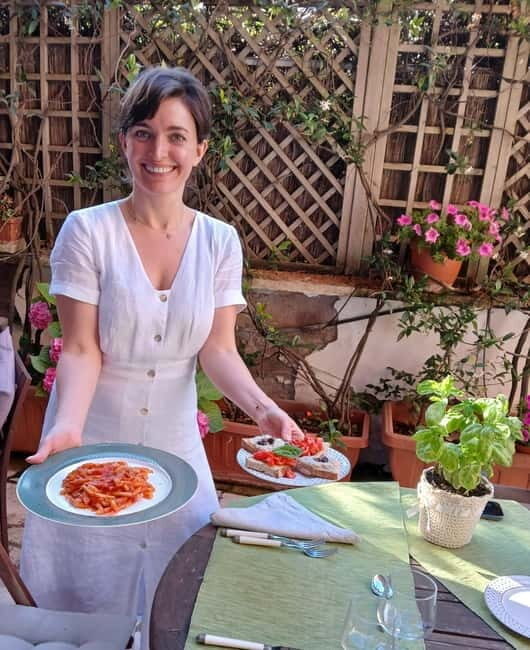 Home Cooking Course: Fresh Pasta with Private Chef in the Heart of Rome - Key Points