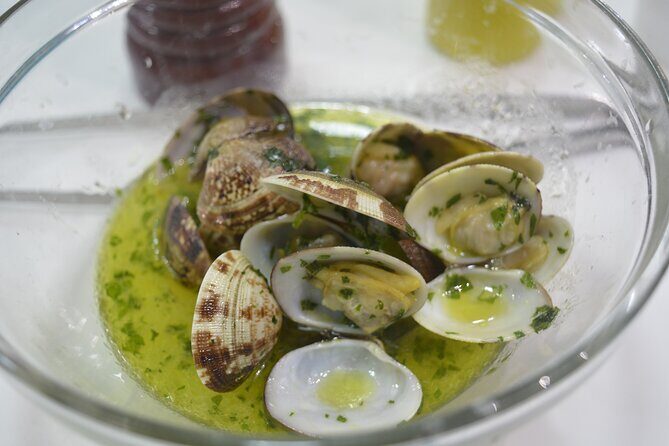 Homemade Pasta And Seafood Cooking Class with Dinner - The Experience in Detail