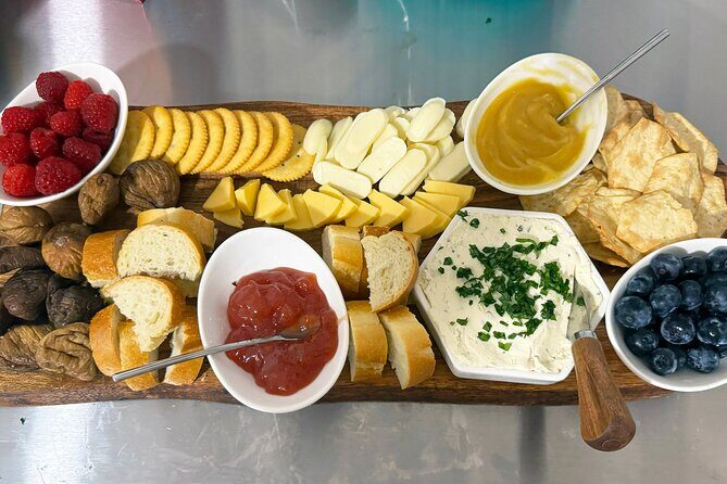 Honey Flight & Bites: The Best Honey Tasting in Hawaii - The Sum Up