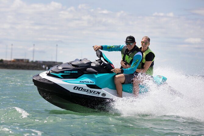 Honey Ryder Sunrise Jet Skiing in Darwin - An In-Depth Look at Honey Ryder Sunrise Jet Ski Tour
