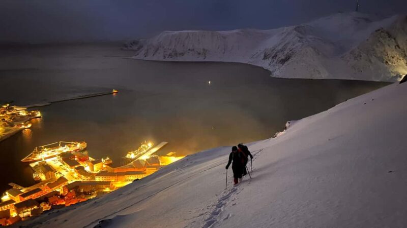 Honningsvåg: Winter Hiking Tour. Northern Lights hunting. - Key Points