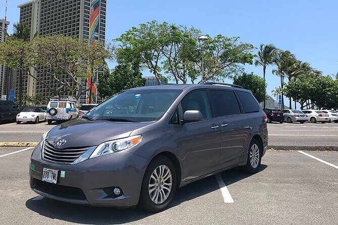 Honolulu Airport & Waikiki Hotels Private Transfer by Minivan (up to 5 people) - The Experience: What You Can Expect