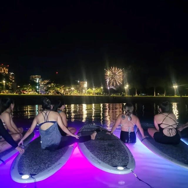 Honolulu: Fireworks Glow and Flow Yoga Class - FAQs