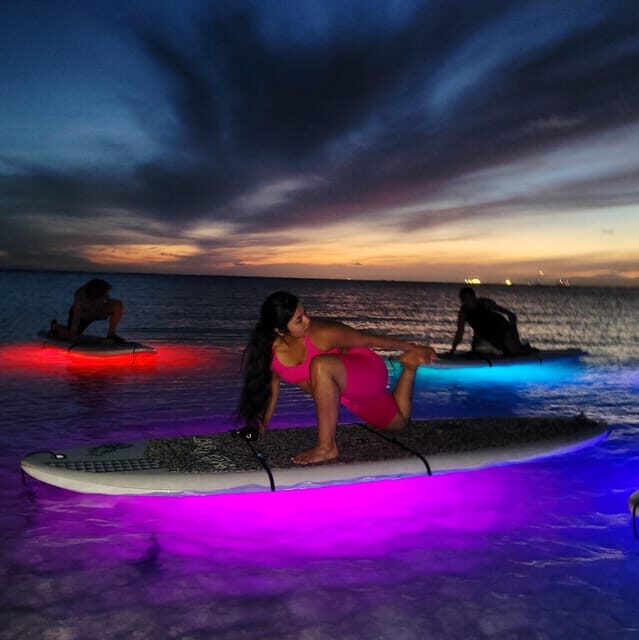 Honolulu: Night SUP Yoga Class - Honolulu: Night SUP Yoga Class – A Unique Way to Unwind