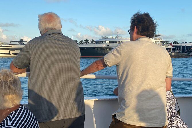 Hop-On Hop-Off Cruise Ticket in Bayside and South Beach in Miami - What Travelers Say