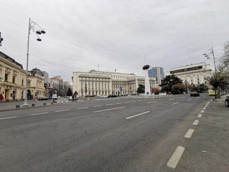 Hop-on Hop-off minibus Tour of Bucharest & Village Museum - Is it Worth the Price?