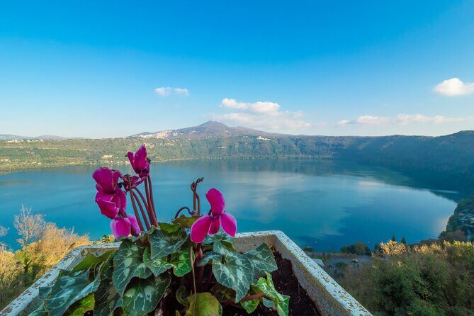 Hop-on-Hop-off Tour of the Castelli Romani from Rome - Tour 1 - Key Points