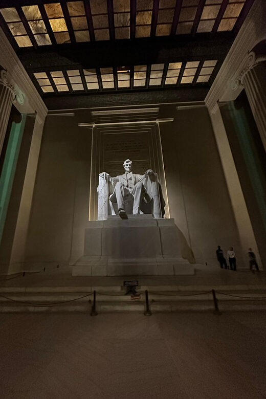 Hop on, Hop off Tour of Washington DC - Breaking Down the Experience