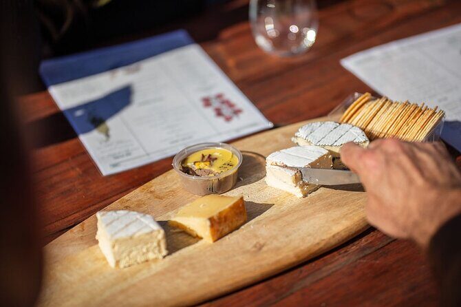 Hop on Hop off Wine tasting tour to Tamborine Mountain - The Transport and Logistics