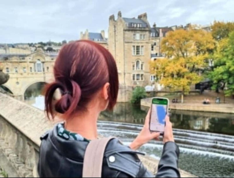 Hop on with Jane Austen in Bath : Bus and walking tour - Key Points