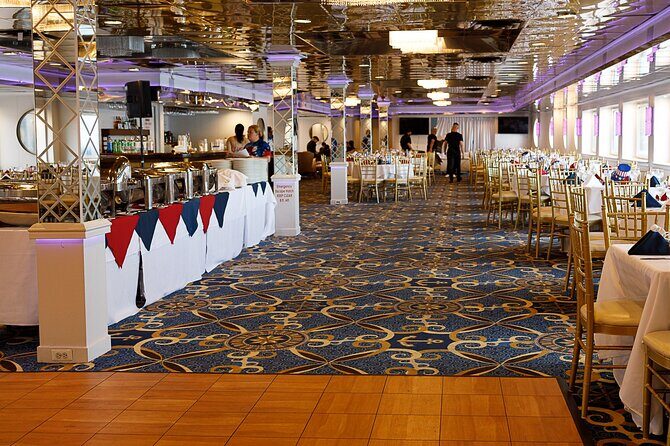 Horizon's Edge NYC Family Friendly New Year's Eve Party Cruise - Who Is This Cruise Best For?