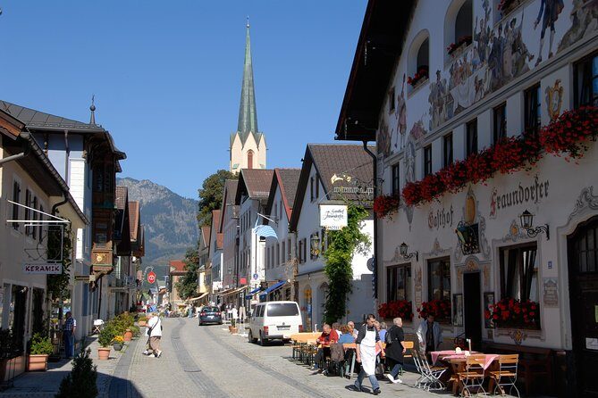 Horse Carriage Tour of Garmisch-Partenkirchen - An Engaging and Cozy Way to Explore Garmisch-Partenkirchen