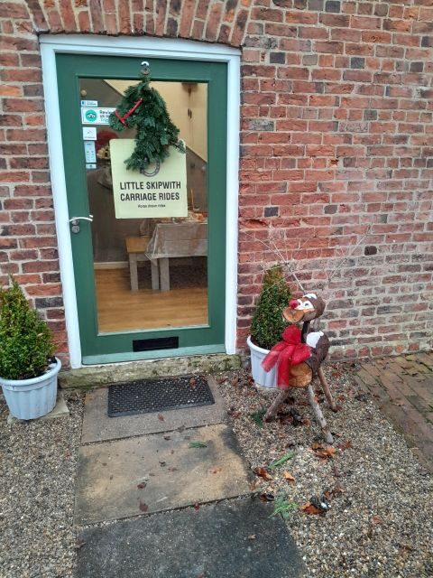 Horse drawn carriage ride and Picnic Hamper - FAQs