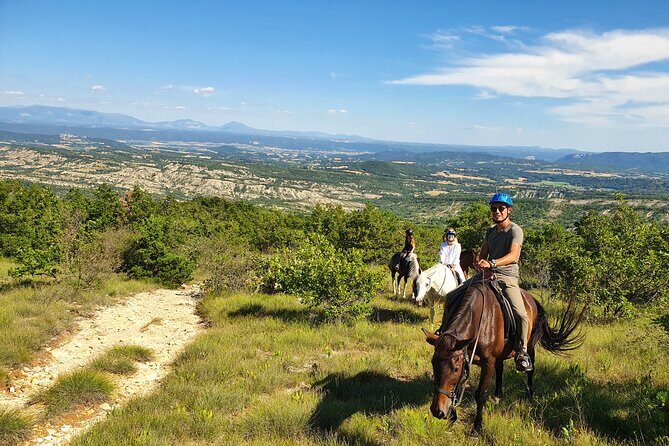 Horse ride in Haute Provence Luberon and Forcalquier - Key Points