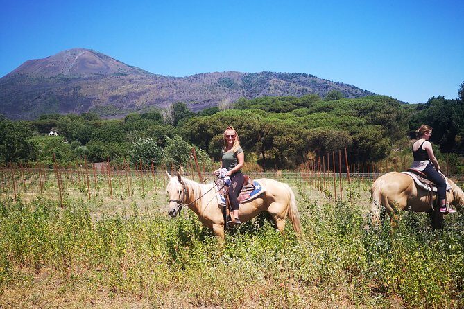 Horseback Riding on Vesuvius - Key Points