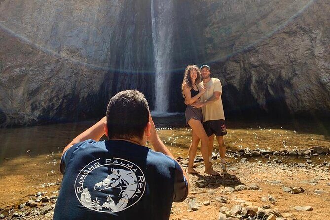 Horseback riding to visit the waterfall - Who Should Consider This Tour?