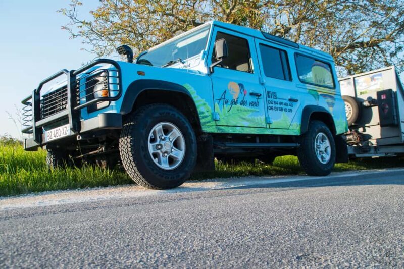 Hot air balloon flight:Chambord, Chenonceau,Cheverny,Blois - Landing and Celebration