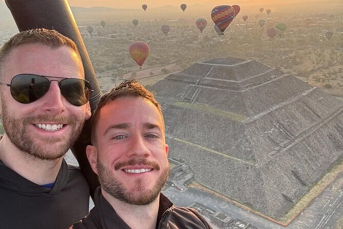 Hot Air Balloon Flights over Teotihuacán from CDMX or We Fly - References