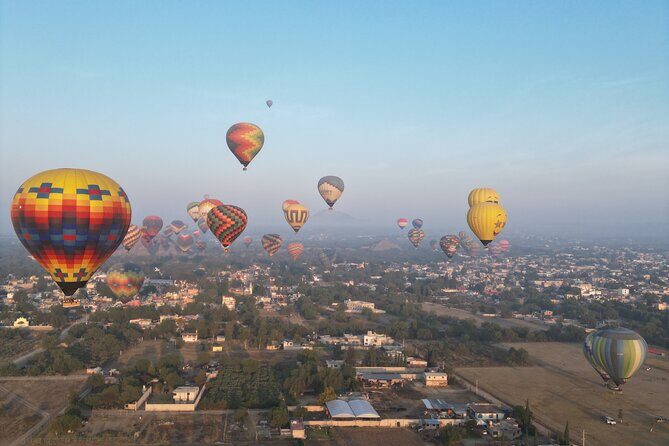 Hot air Balloon ride in Teotihuacan & breakfast in Cave - FAQs