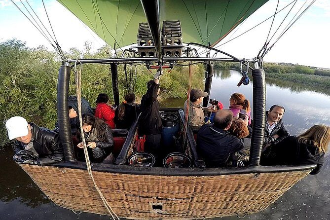 Hot-Air Balloon Ride over Toledo with Optional Transport from Madrid - An In-Depth Look at the Toledo Balloon Experience