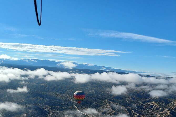 Hot Air Balloon Rides in Santa Fe - Hot Air Balloon Rides in Santa Fe: A Gentle Lift into the Sky