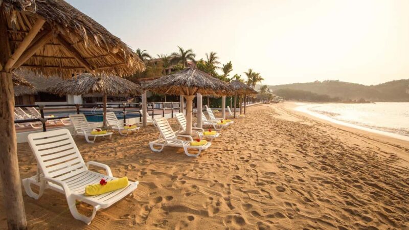 Huatulco: 7 Bays Boat Tour with Snorkeling and Lunch - A Closer Look at the 7 Bays Boat Tour