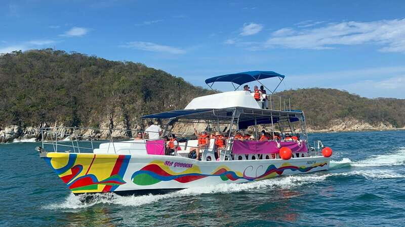 Huatulco: Bays Boat Tour with Snorkeling and Hotel Pickup - What’s Included and What’s Not?