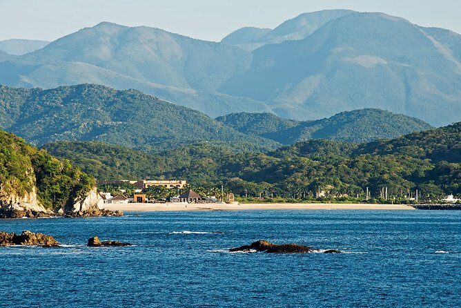 Huatulco Shore Excursion: Seven Bays Private Tour - Who Will Love This Experience?