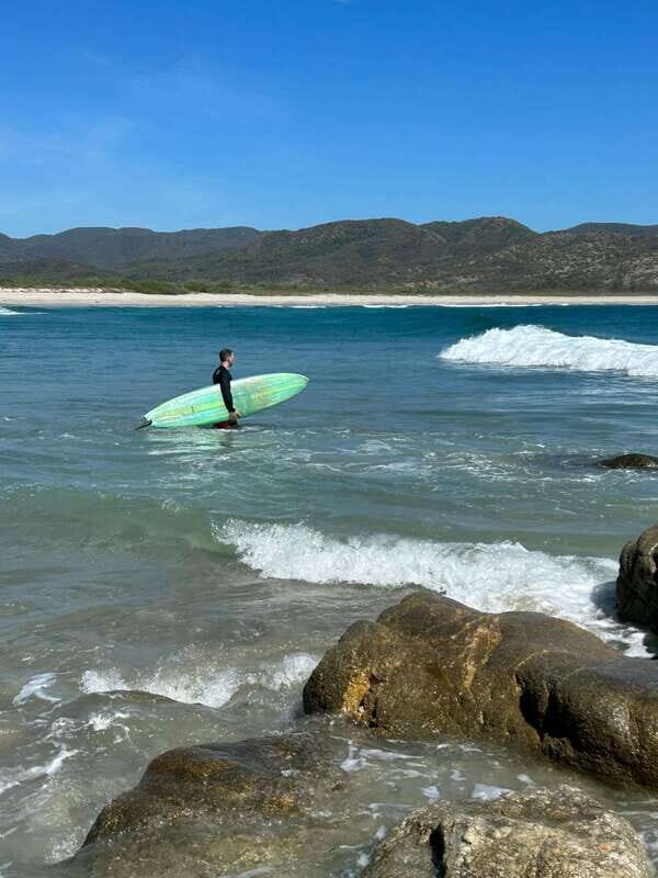 Huatulco: Surf Lesson with surf instructor. All Levels - The Experience for Different Types of Surfers