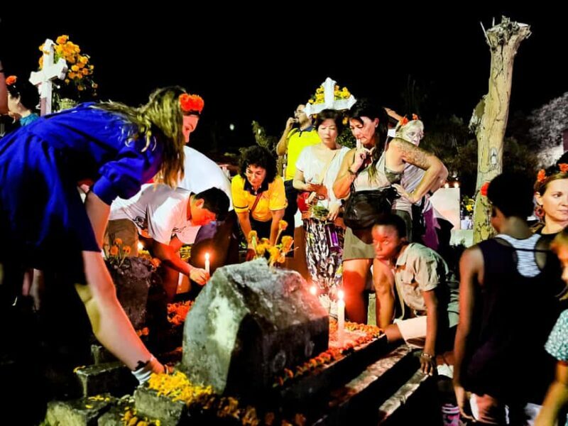 Huatulco: Zapotec Animas Nighttime Experience of the Day of the Dead. - Key Points