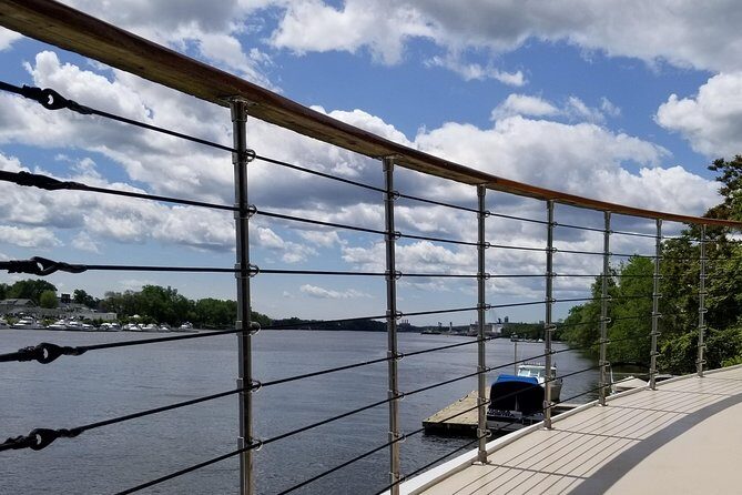 Hudson River Sightseeing Cruise from Albany - What We Like About the Experience