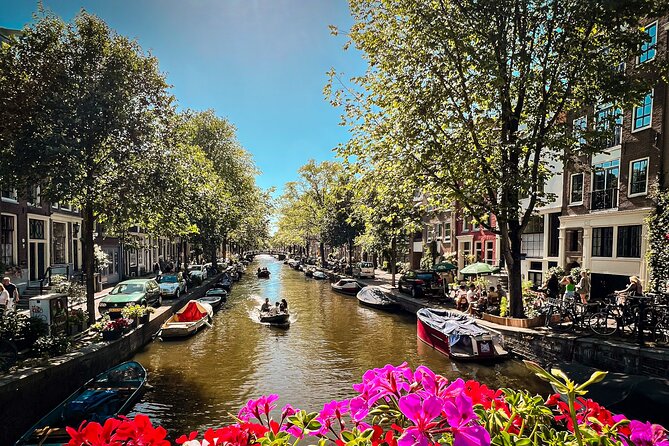 Humans of Amsterdam: Cultural Walking Tour incl. meeting 2 locals - Paradox Coffeeshop: cannabis culture through a local owner’s story