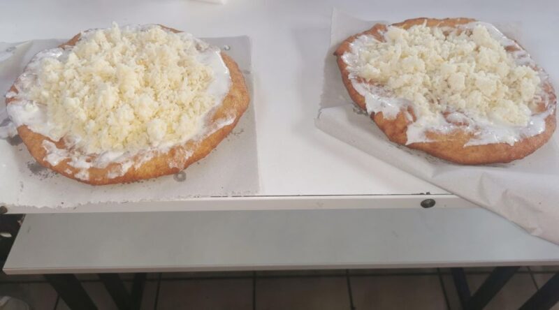 Hungarian Grandma's Tour - Food tour in Budapest - Key Points